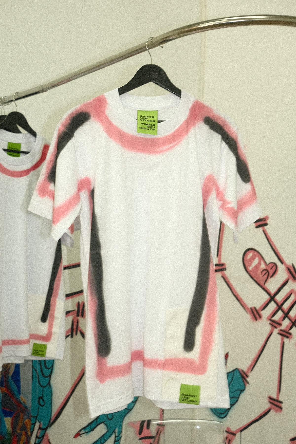 OUTLINED Shirt* - Plaster White